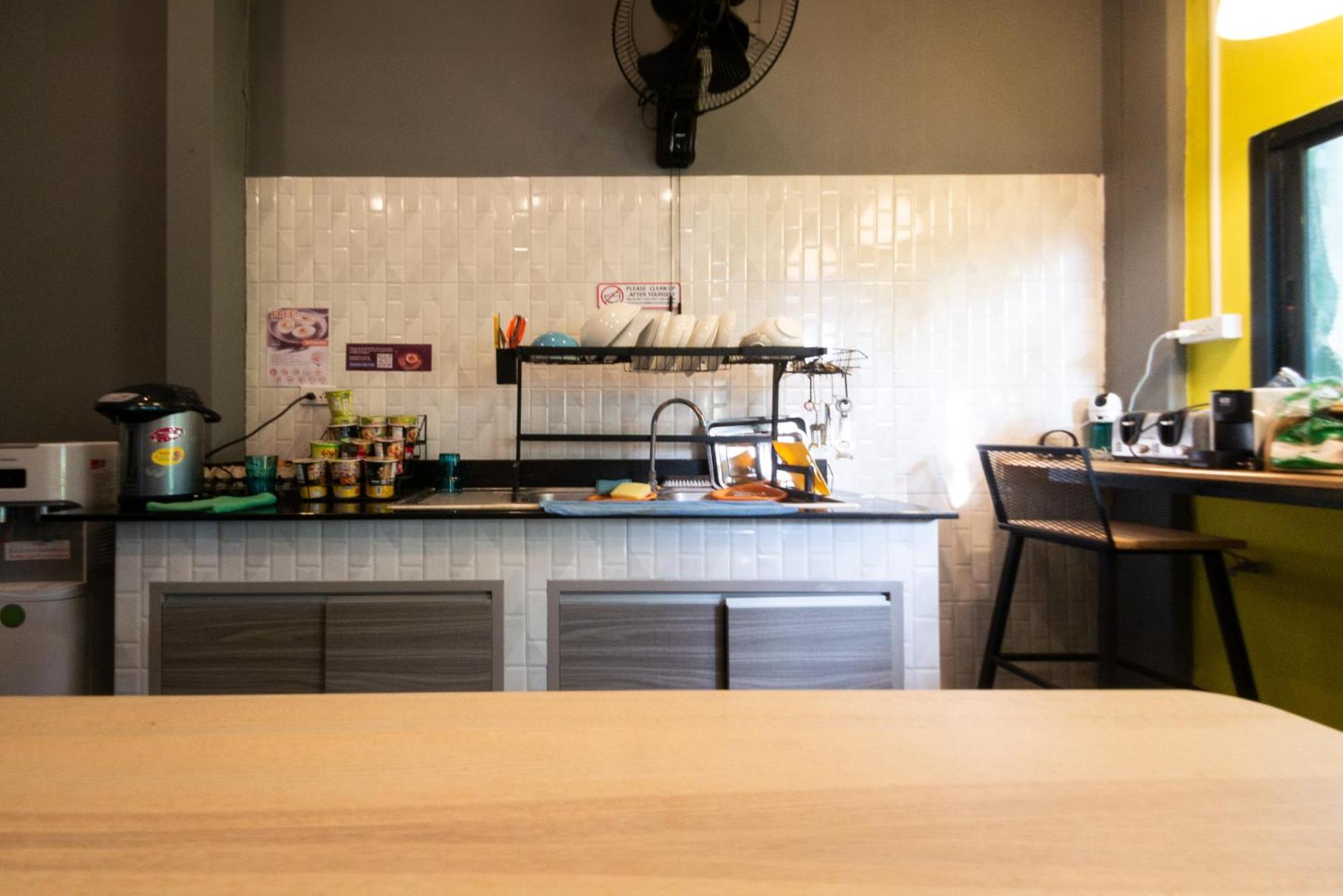 Paknap Hostel Нан Экстерьер фото